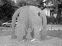 Neues Denkmal in Wudigess (Budakeszi)